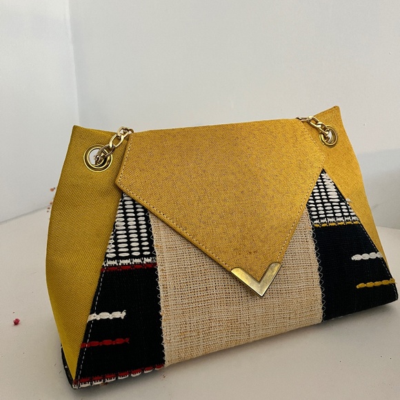 SAC TRADITIONNEL MADE IN AFRICA - Picture 1 of 2